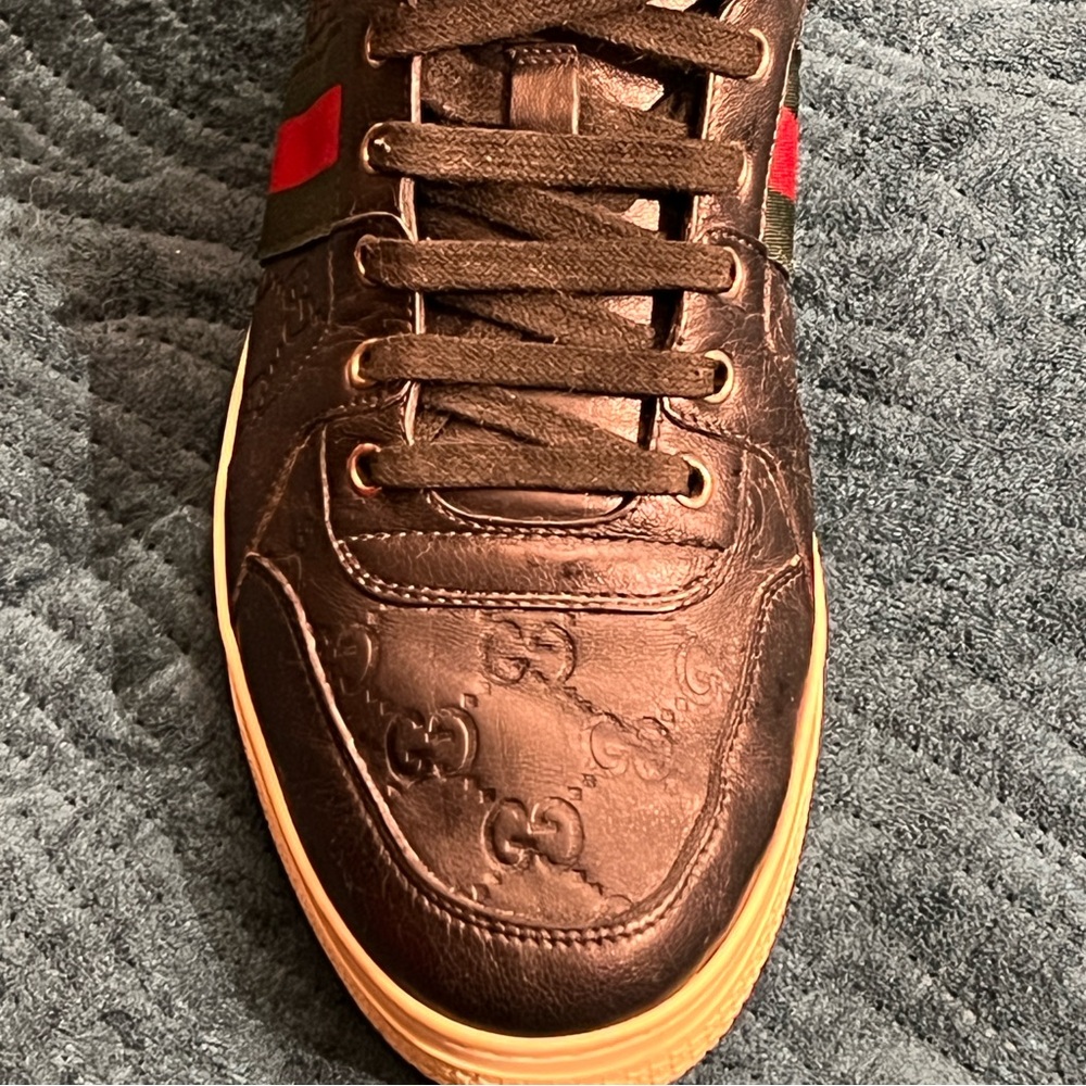Men’s authentic Gucci hi top shoes